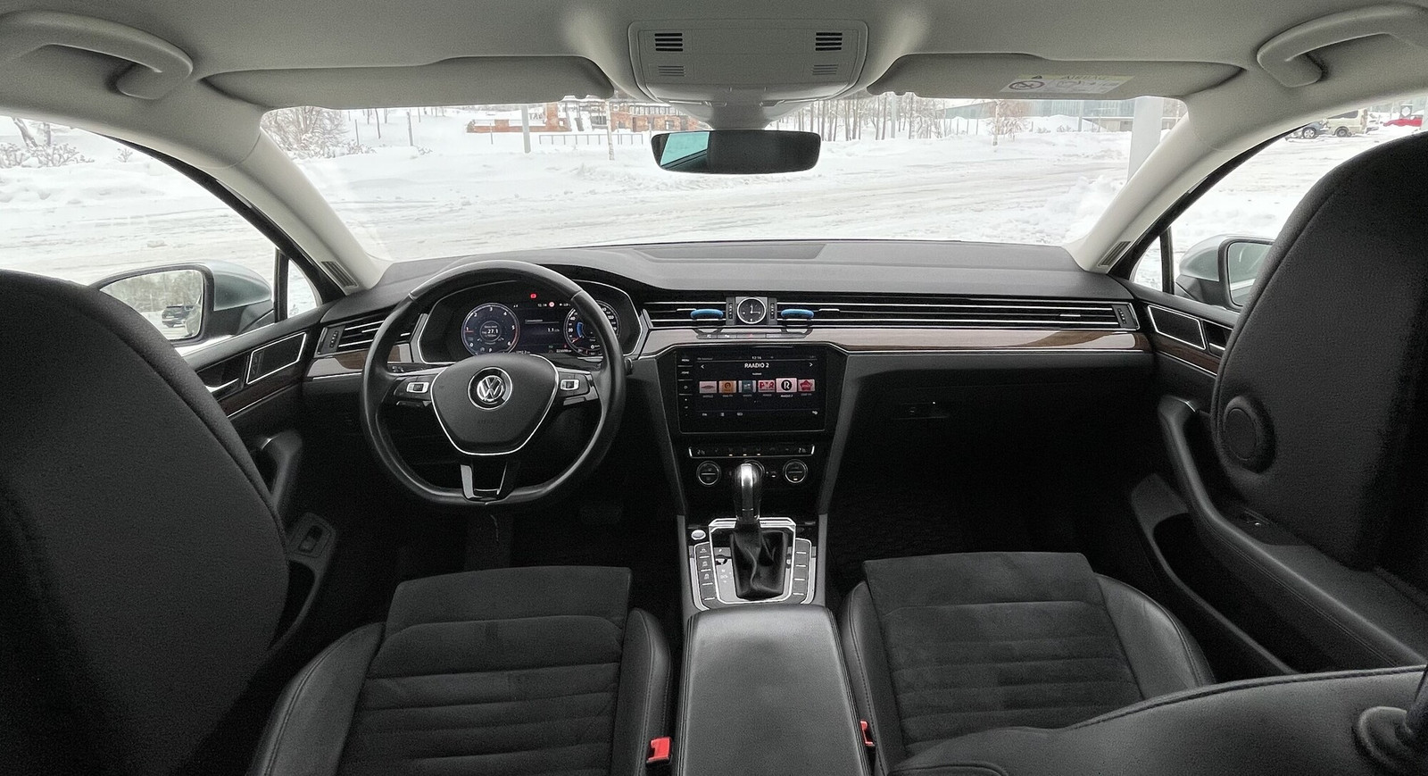 Volkswagen Passat Variant 2015, photo 3/3
