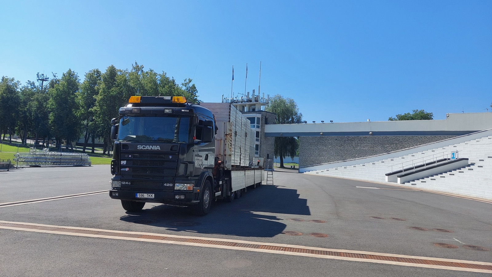 Scania 2001, kuva 7/16