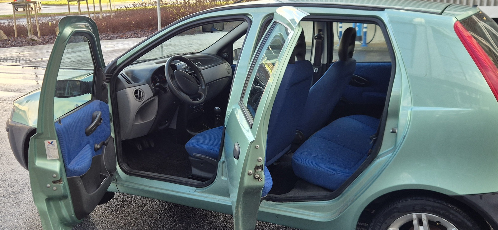Fiat Punto 1.2 44kW 2002, photo 3/9