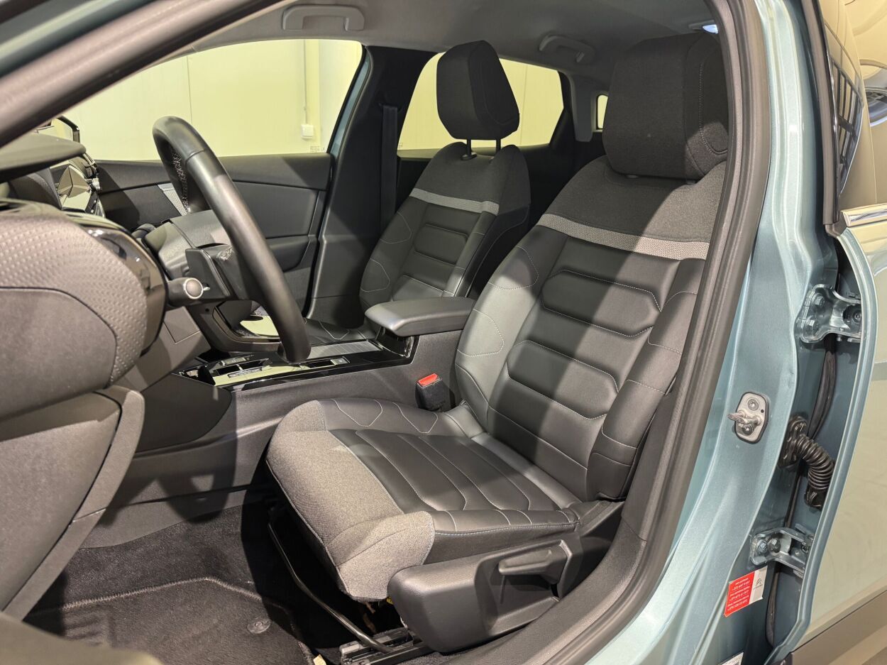 Citroën C4 2021, photo 5/25