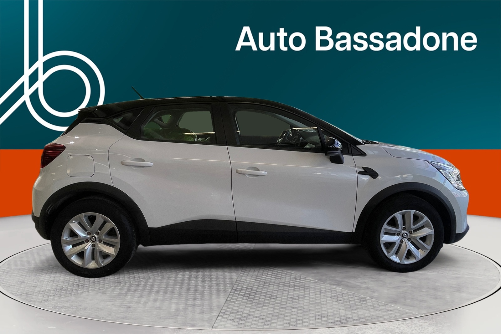 Renault Captur 2022, photo 6/10