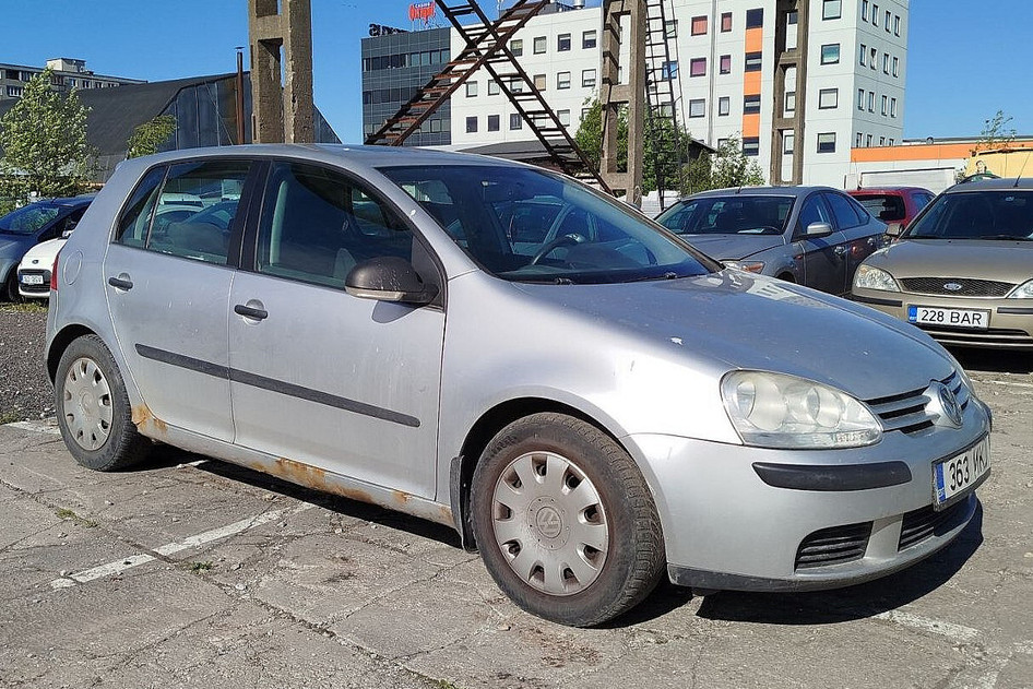 Volkswagen Golf, 2007, 1.6, 85 kW, petrol, manual, front-wheel drive