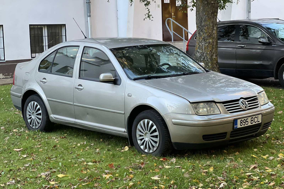 Volkswagen Bora, 2005, 1.6, 77 kW, bensiin, manuaal, esivedu