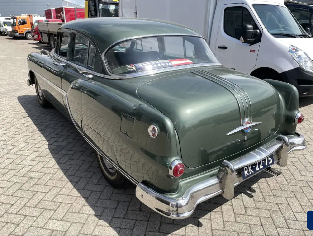 Pontiac Bonneville 1954, kuva 2/8