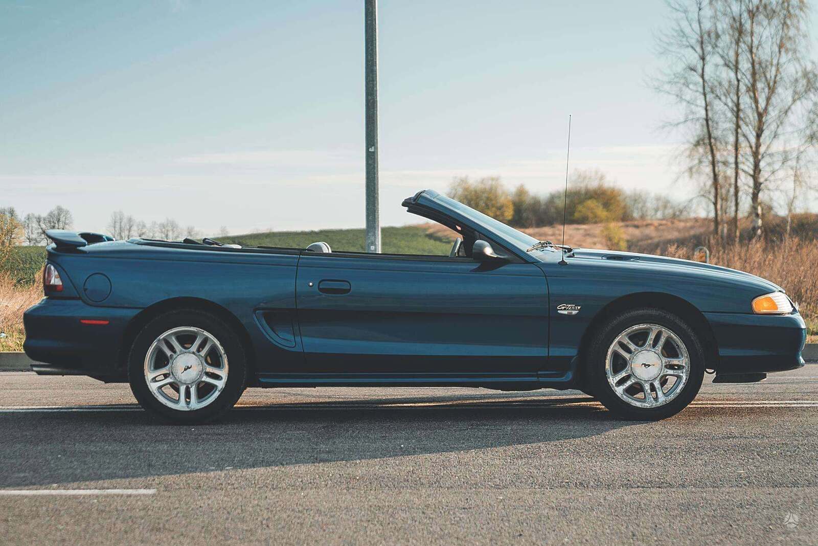 Ford Mustang GT 1998, photo 5/14