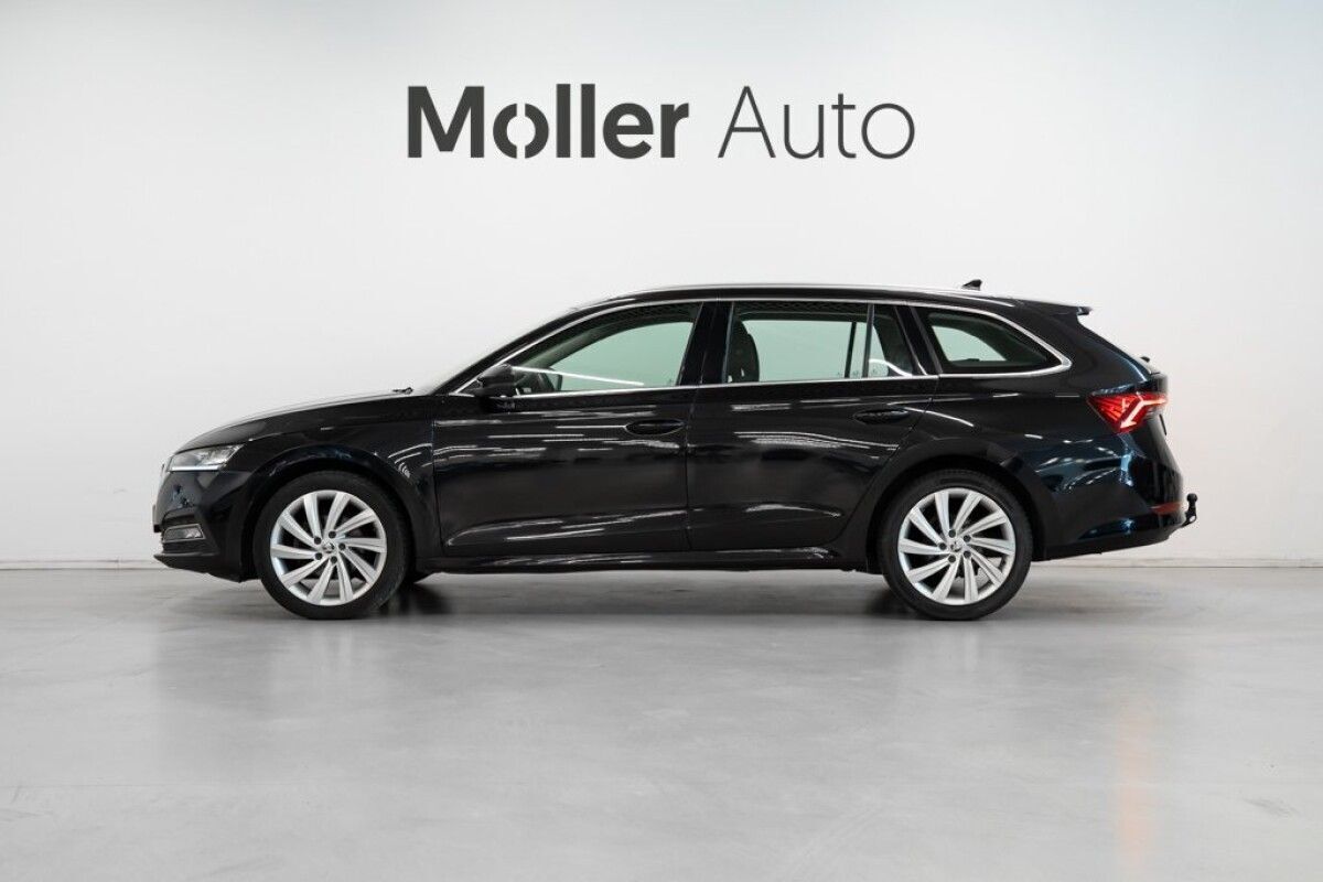 Škoda Octavia 2022, photo 6/31
