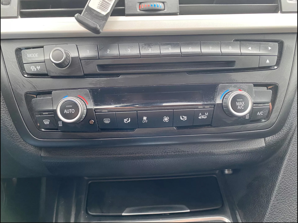 BMW 318 2015, kuva 6/10