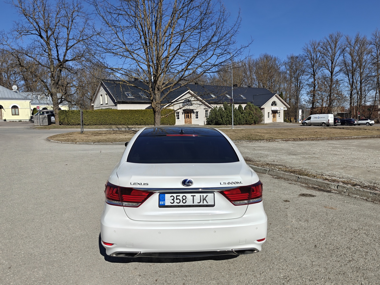 Lexus LS 600 2013, kuva 5/10