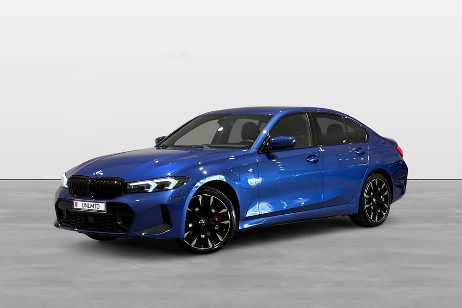 BMW 330, 2025, 2.0, hübriid (bensiin/elekter), automaat, nelikvedu