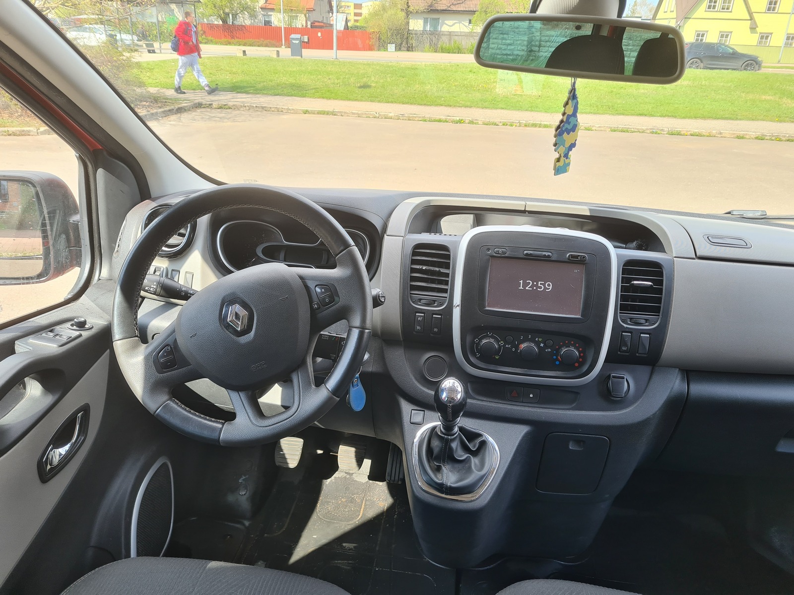 Renault Trafic 2019, kuva 7/8