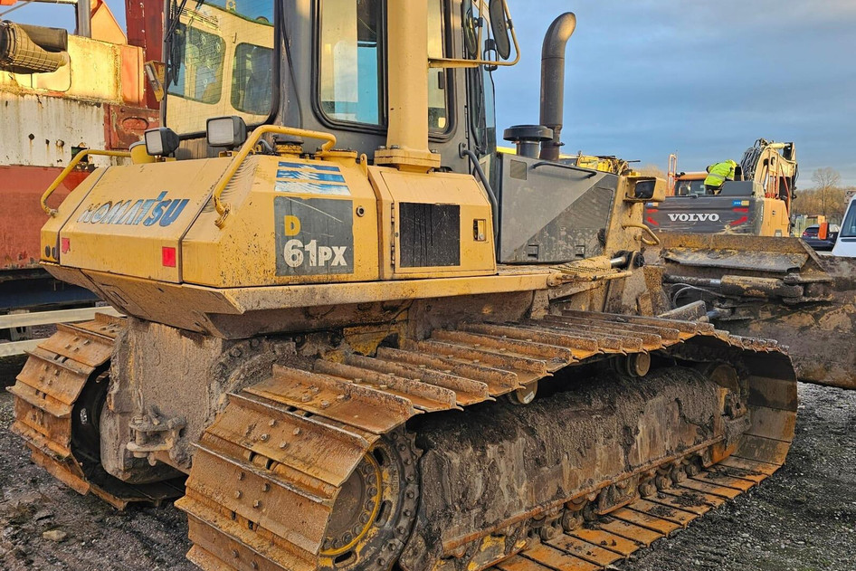 Komatsu D61PX-15F0, 125 kW