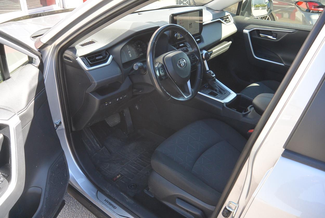Toyota RAV4 2024, photo 7/15