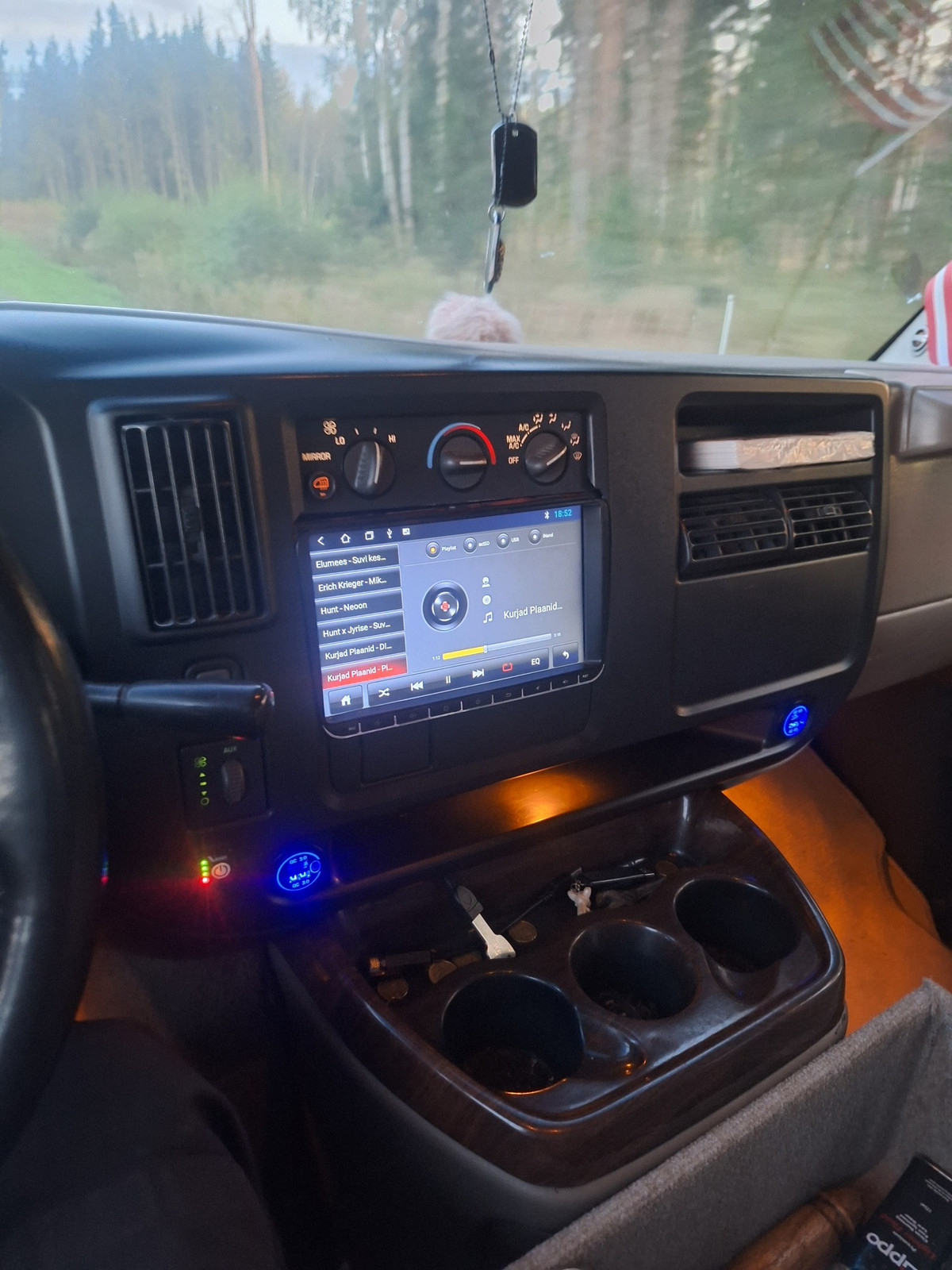 Chevrolet Express 2004, kuva 6/22
