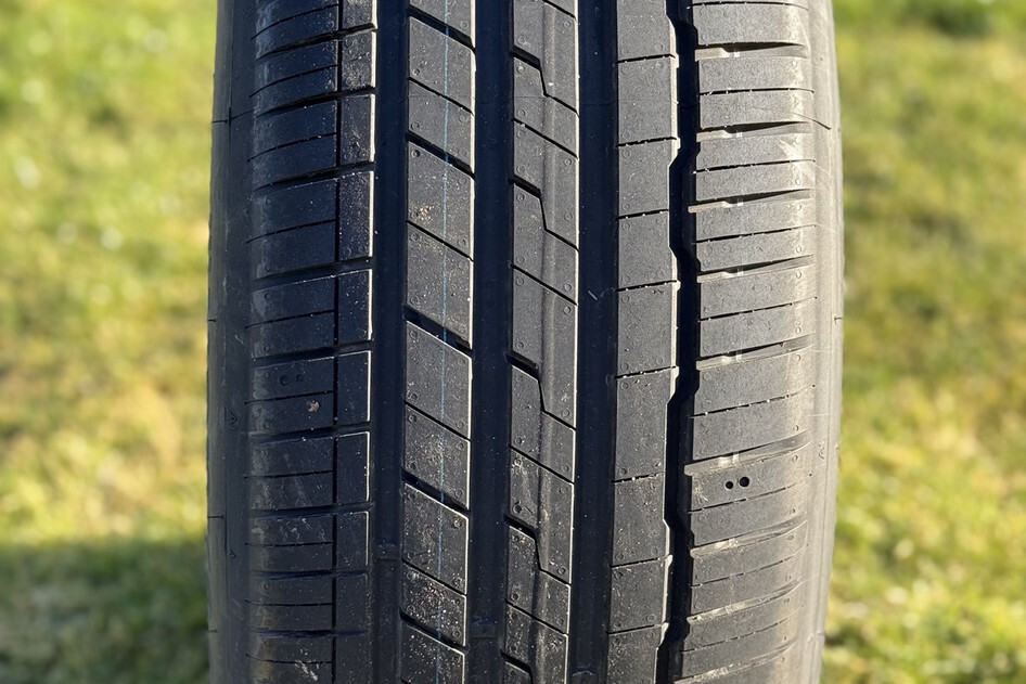 Nauja summer tire 235/60R18 Hankook Ventus S1 EVO3