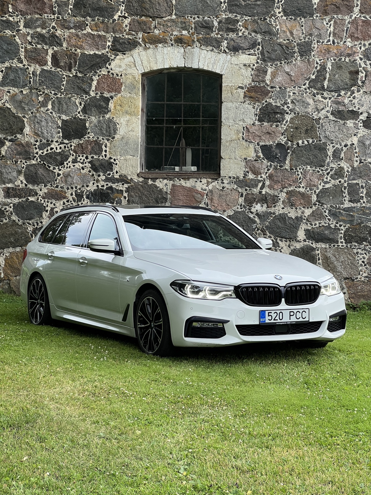 BMW 530