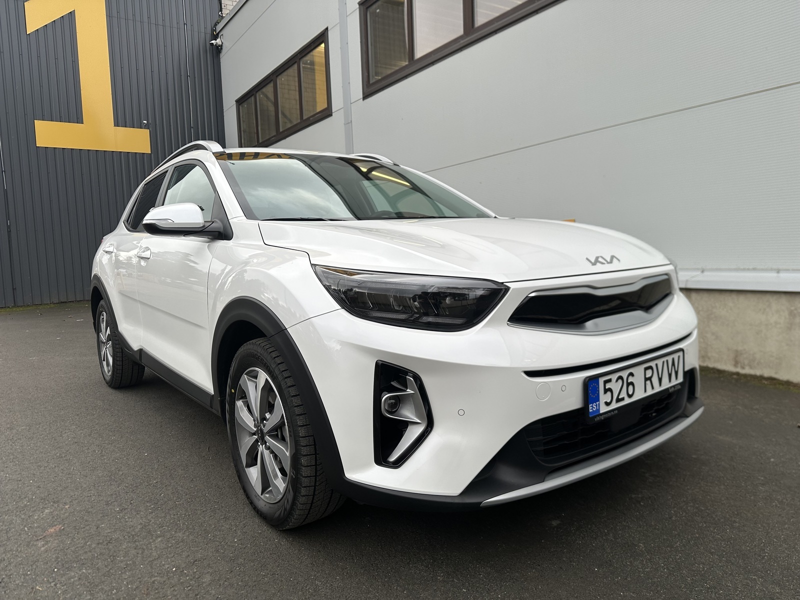 Kia Stonic 2025, photo 2/6