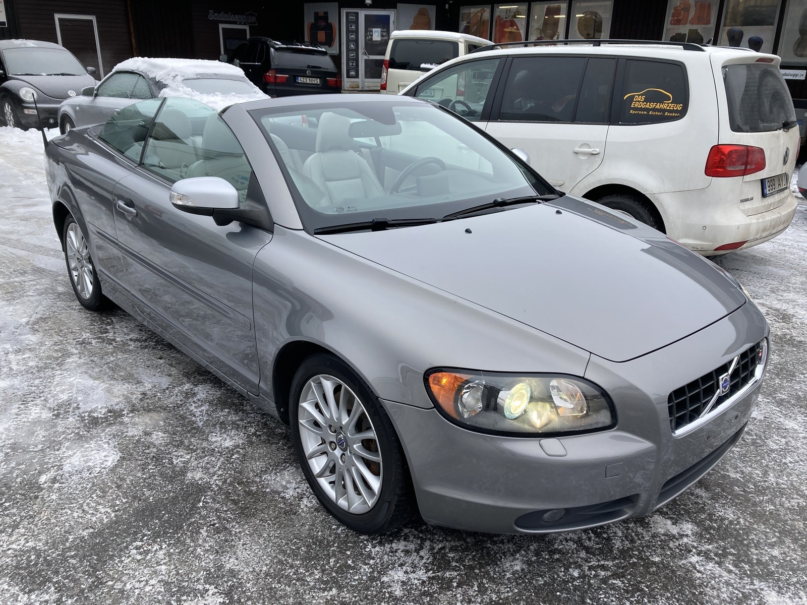 Volvo C70 2008, photo 2/10
