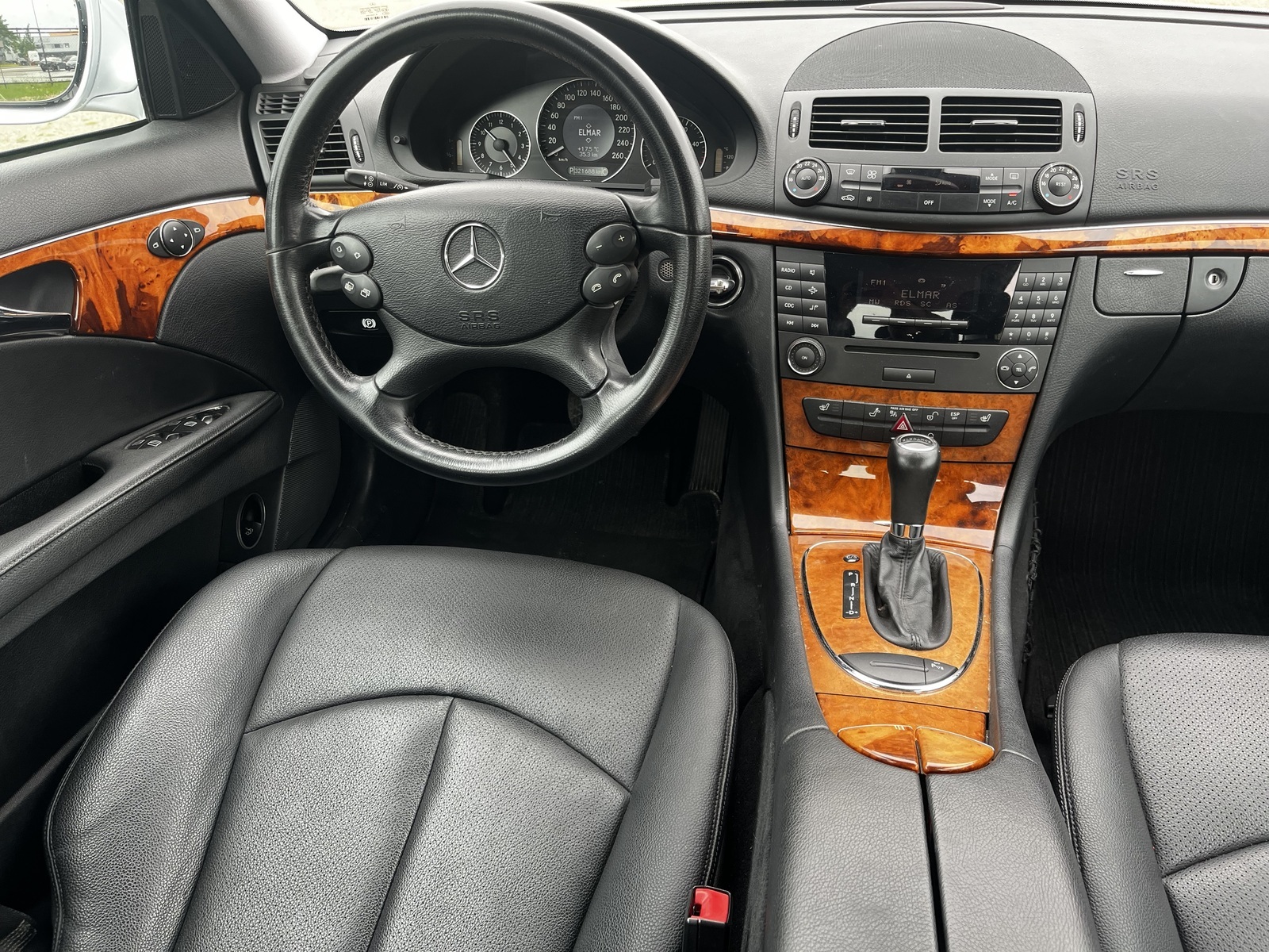 Mercedes-Benz E 200 2007, photo 5/10