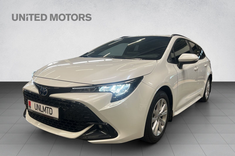 Toyota Corolla, 2024, 1.8, 72 kW, гибрид (бензин/электричество), автомат, передний привод