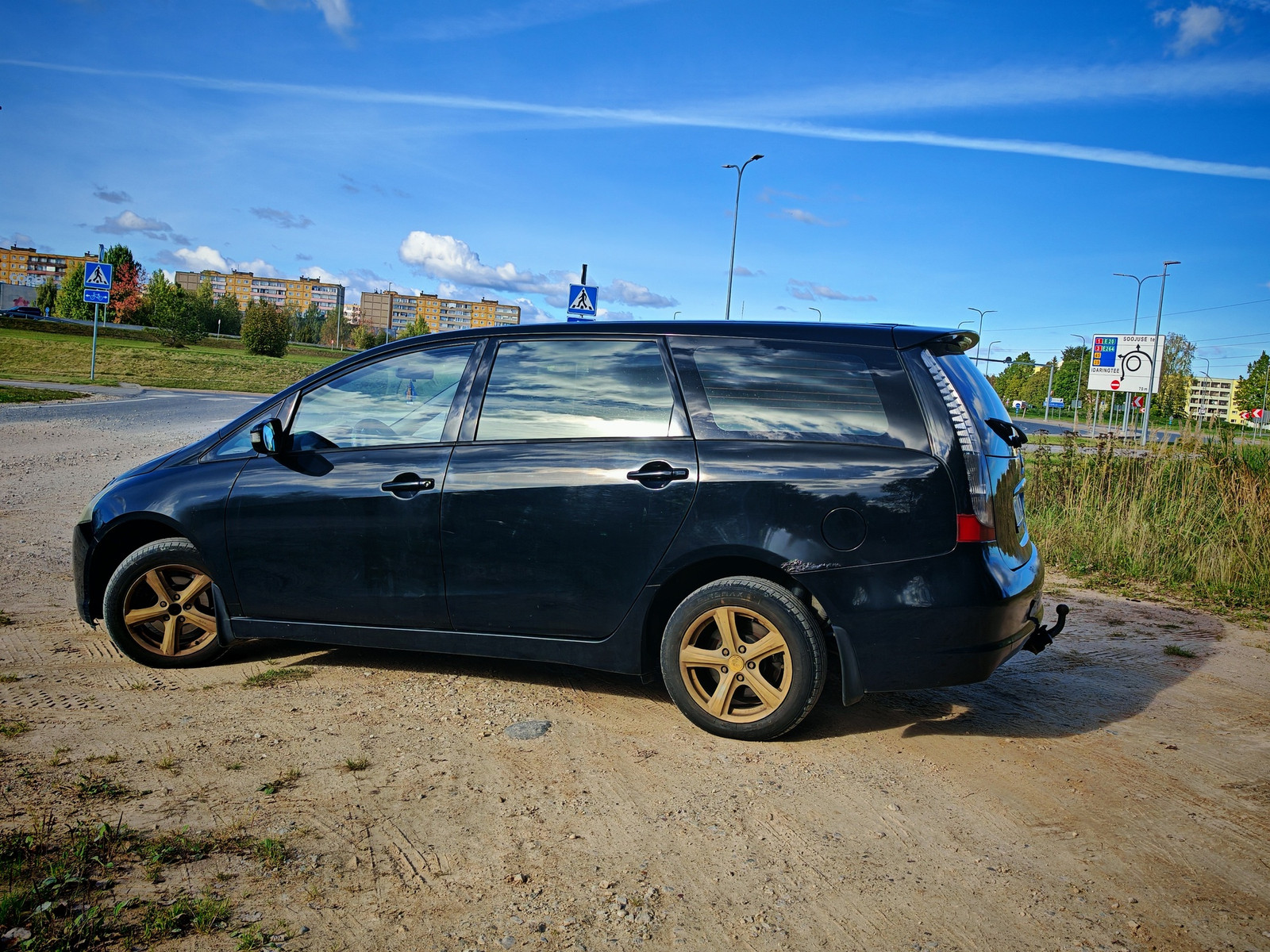 Mitsubishi Grandis 2005, photo 6/11