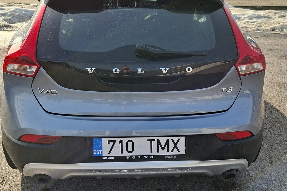 Volvo V40 Cross Country, 2017, 1.5, 112 kW, petrol, automatic, front-wheel drive