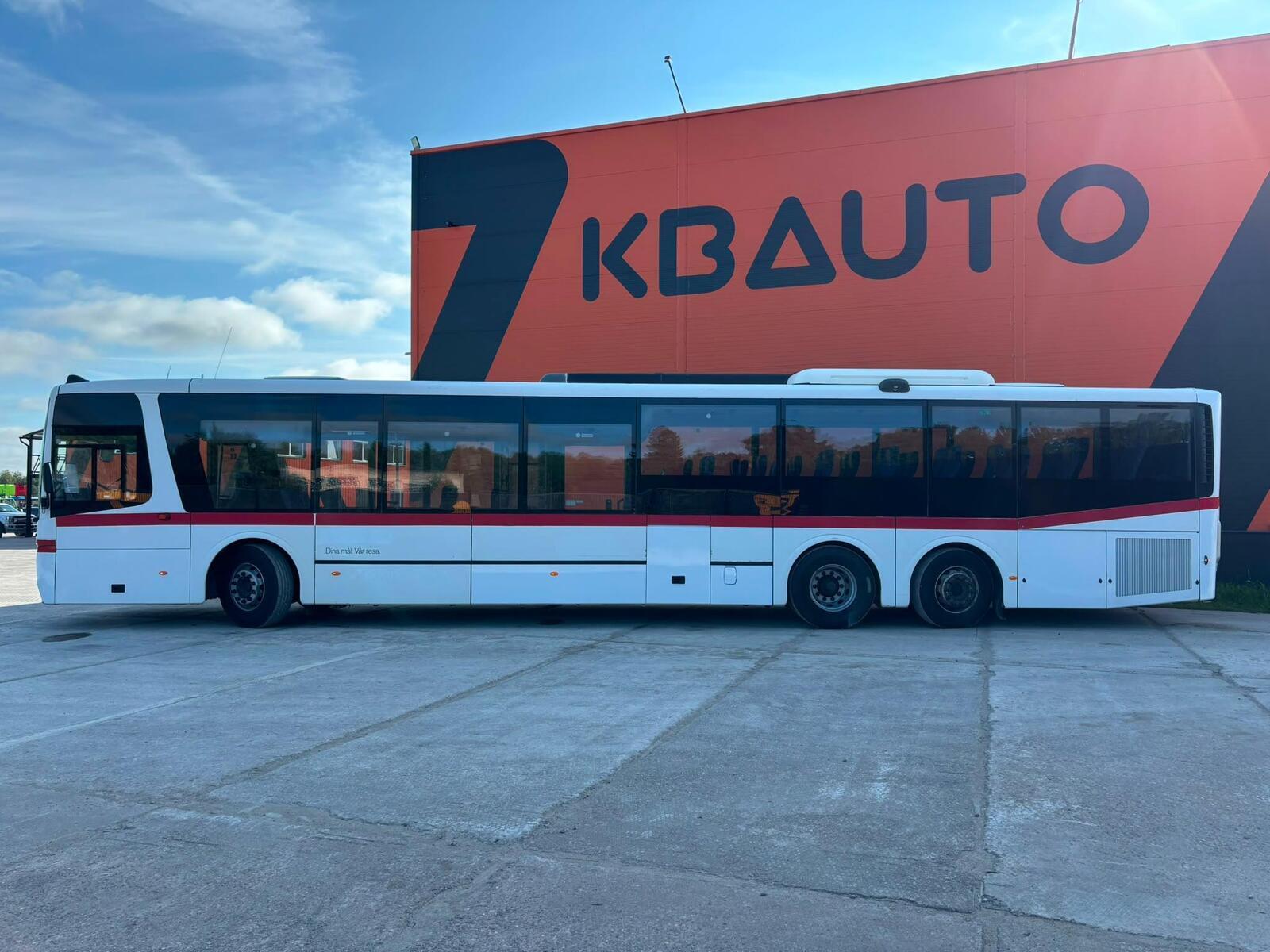 Scania Omniexpress K360 6x2 2015, kuva 3/26