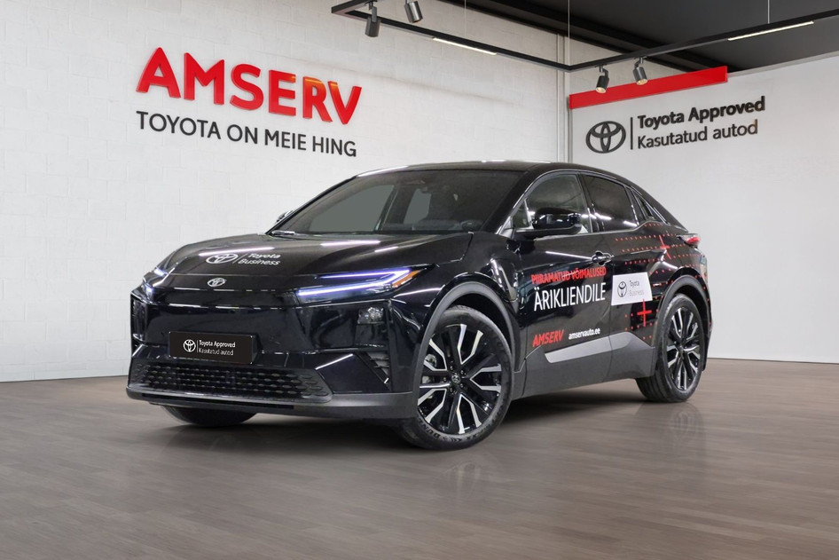 Toyota C-HR, 2026, 135 kW, электричество, автомат, полный привод