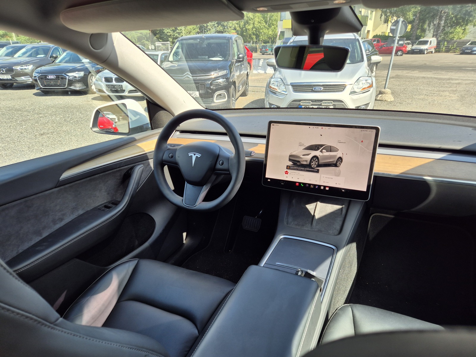 Tesla Model Y 2023, kuva 4/10