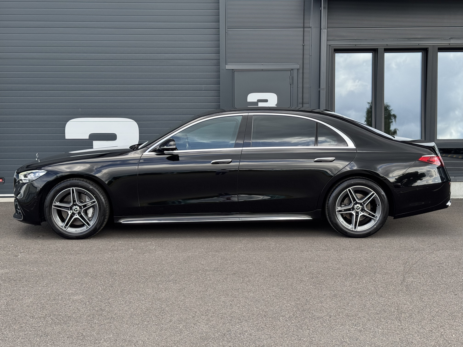 Mercedes-Benz S 450 2025, kuva 3/32