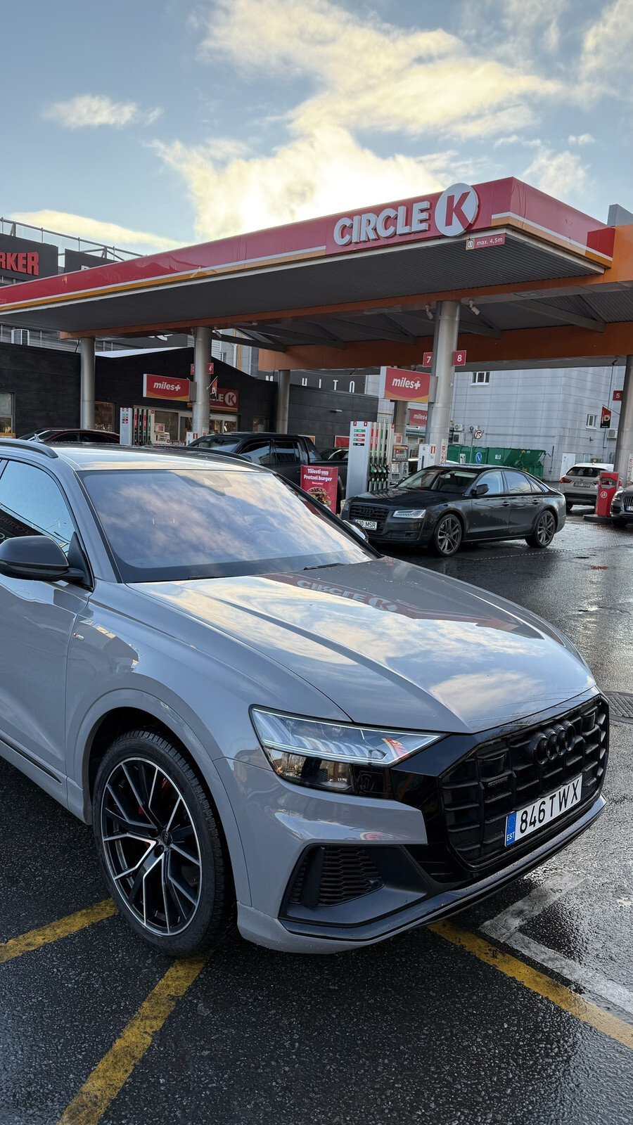 Audi Q8 2023, photo 3/6