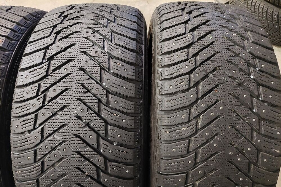 Подержанный шипованная шина 255/45R19 Green Max Winter Grip2