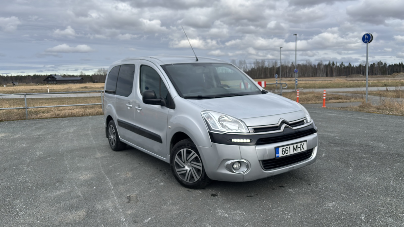 Citroën Berlingo 2013, photo 2/16