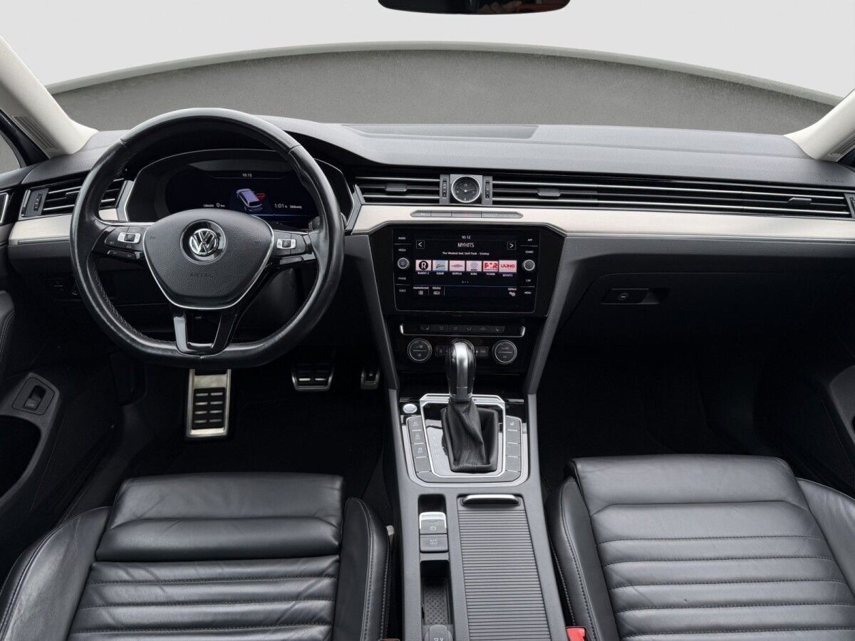 Volkswagen Passat 2018, photo 7/22