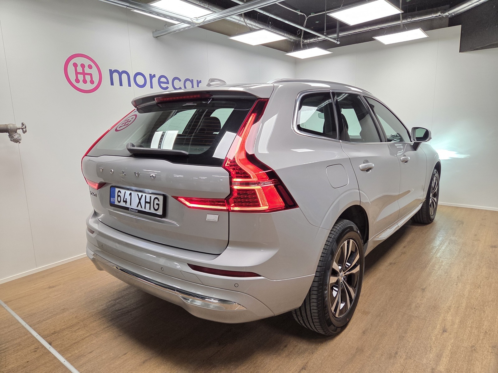 Volvo XC60 2022, photo 6/26