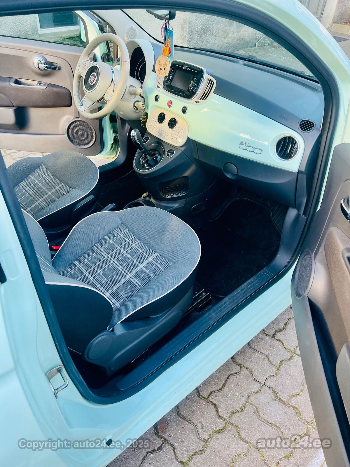 Fiat 500 2017, photo 8/8