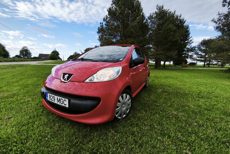 Peugeot 107, 2006, 1.0, 50 kW, petrol, manual, front-wheel drive