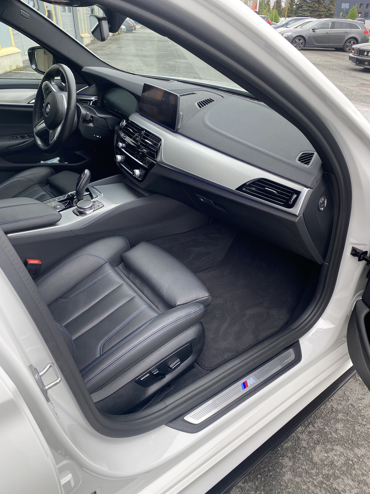 BMW 530 2019, photo 7/8