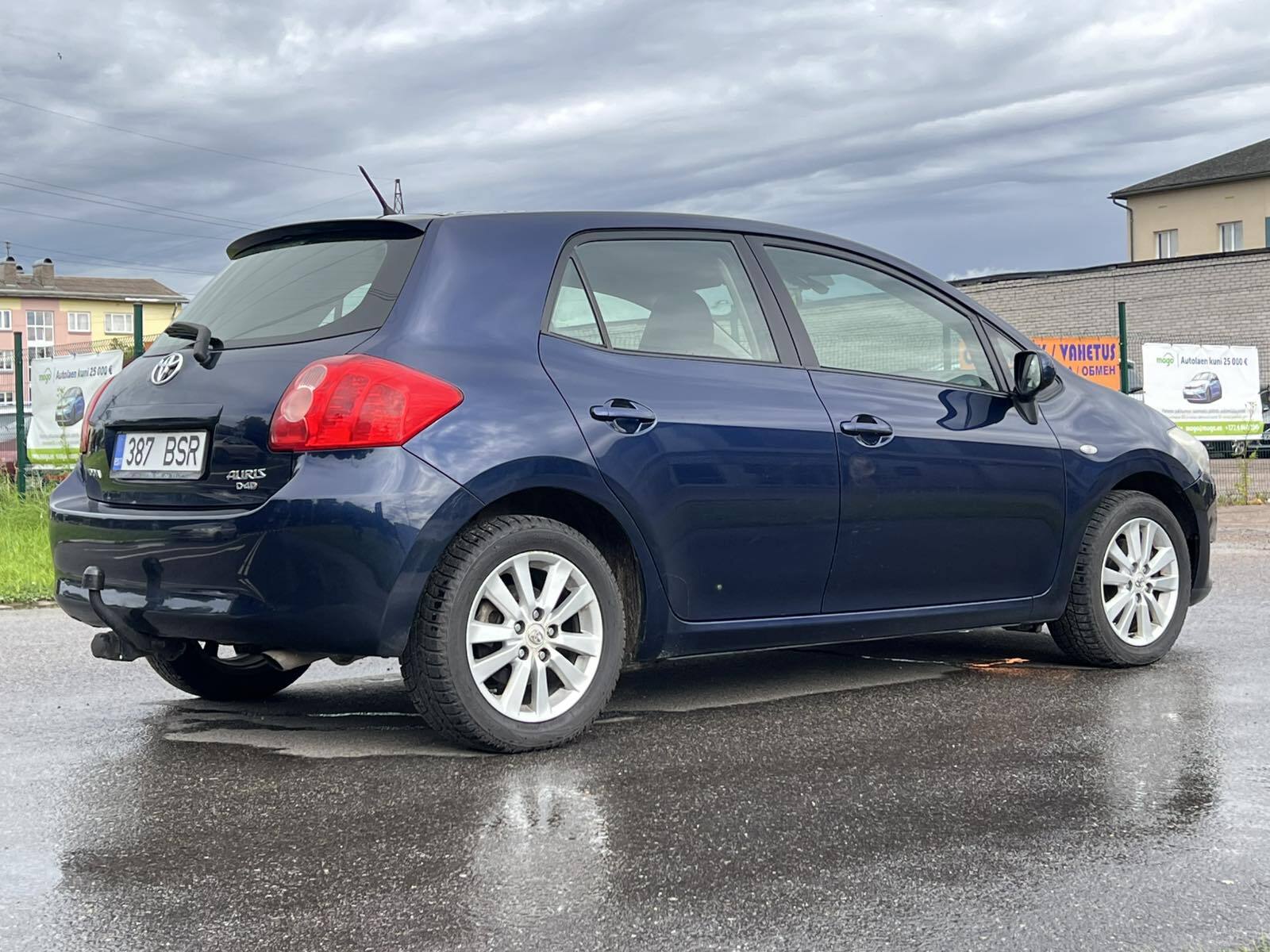 Toyota Auris 2007, kuva 7/10