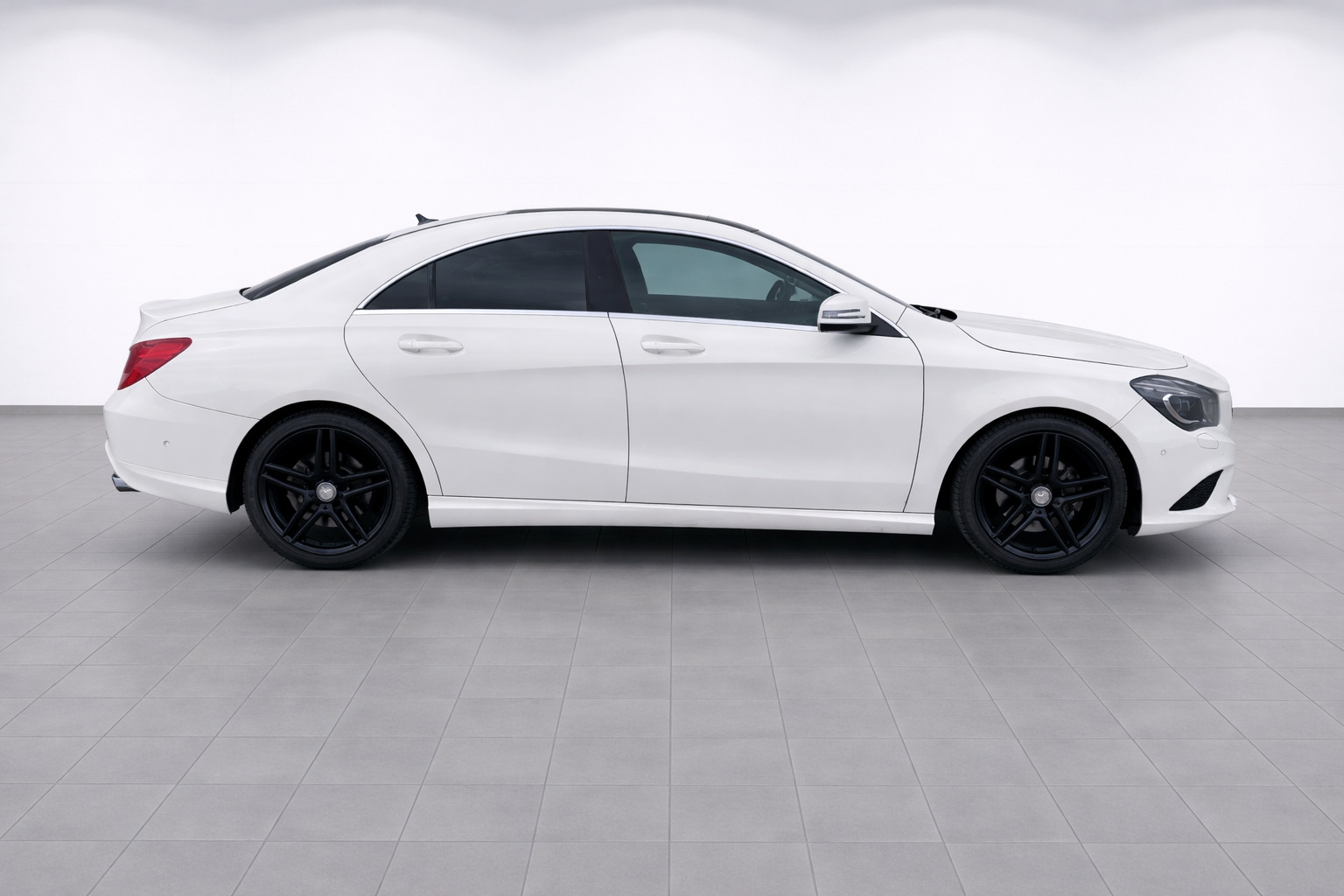 Mercedes-Benz CLA 180 2014, kuva 6/17