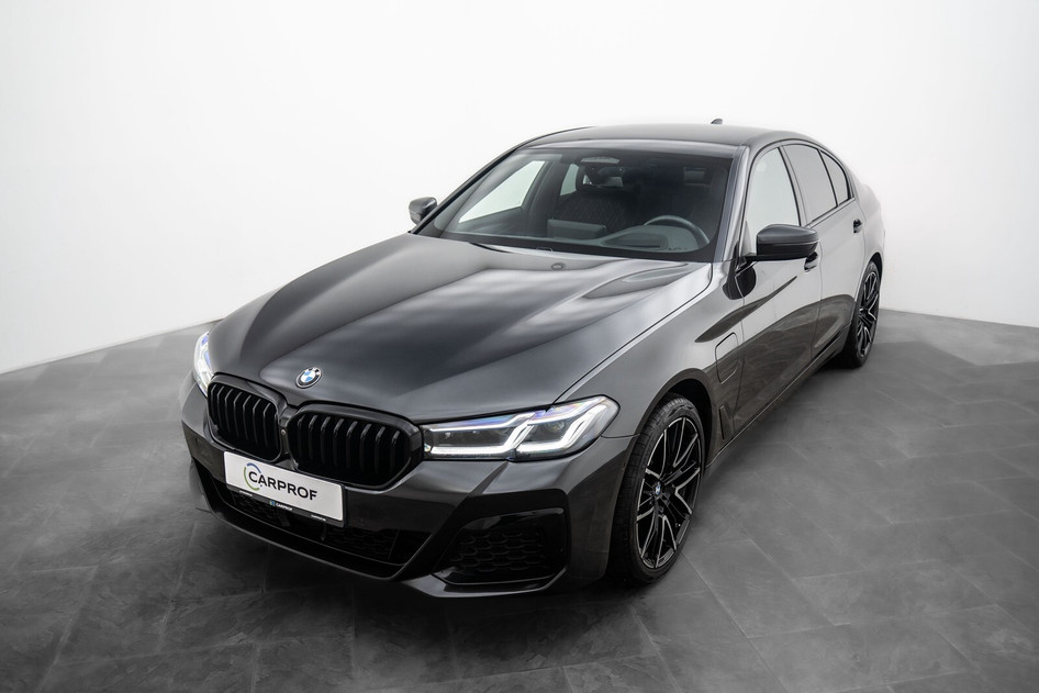 BMW 5, 2020, 2.0, 135 kW, pistikhübriid (bensiin/elekter), automaat, nelikvedu