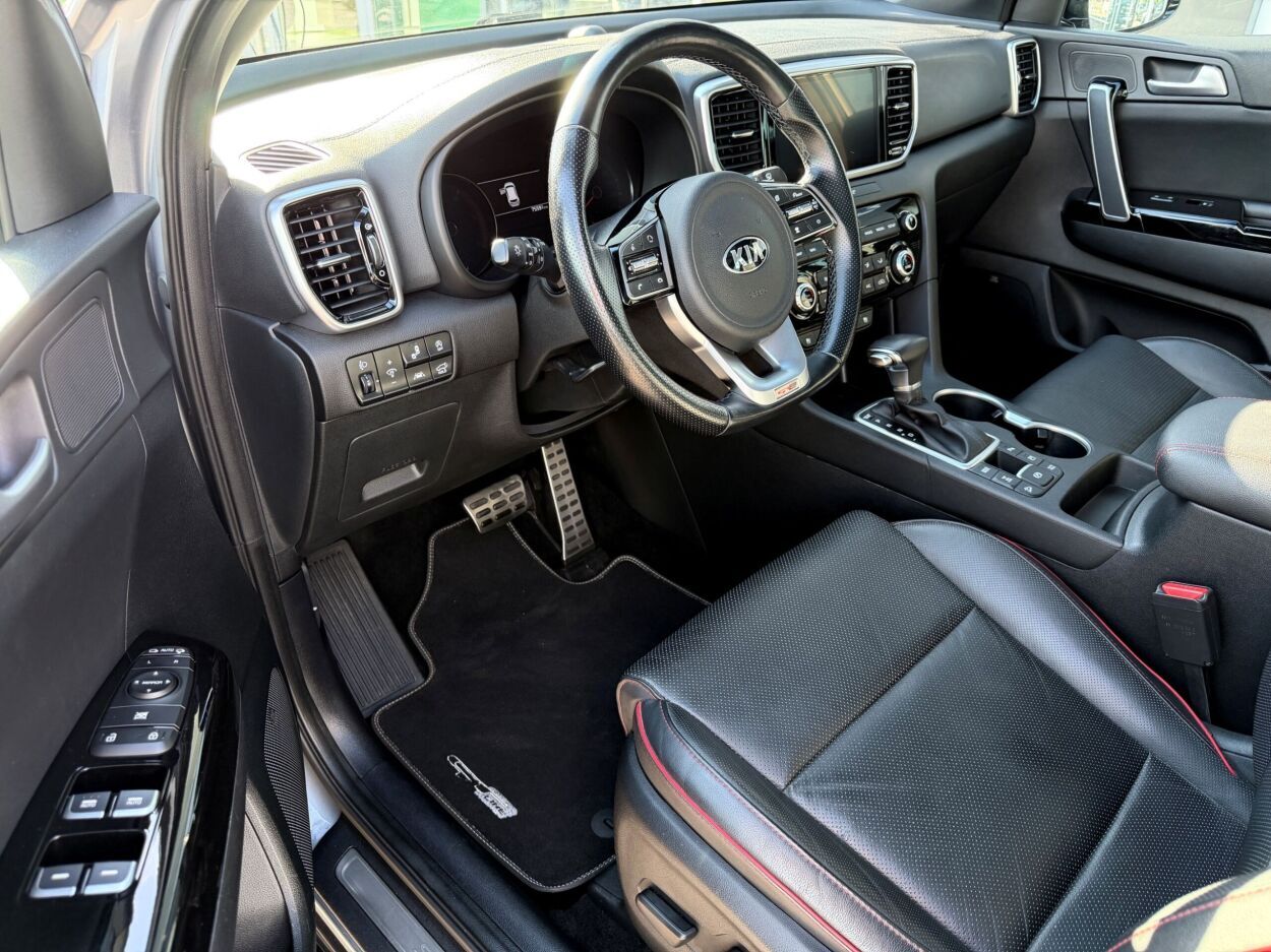 Kia Sportage 2021, photo 7/10