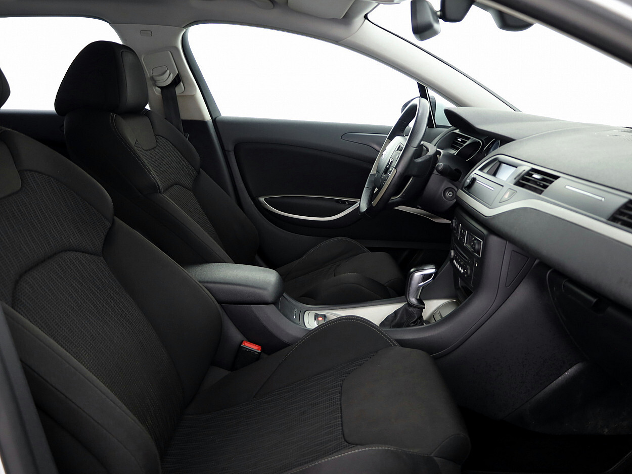 Citroën C5 2013, photo 6/8