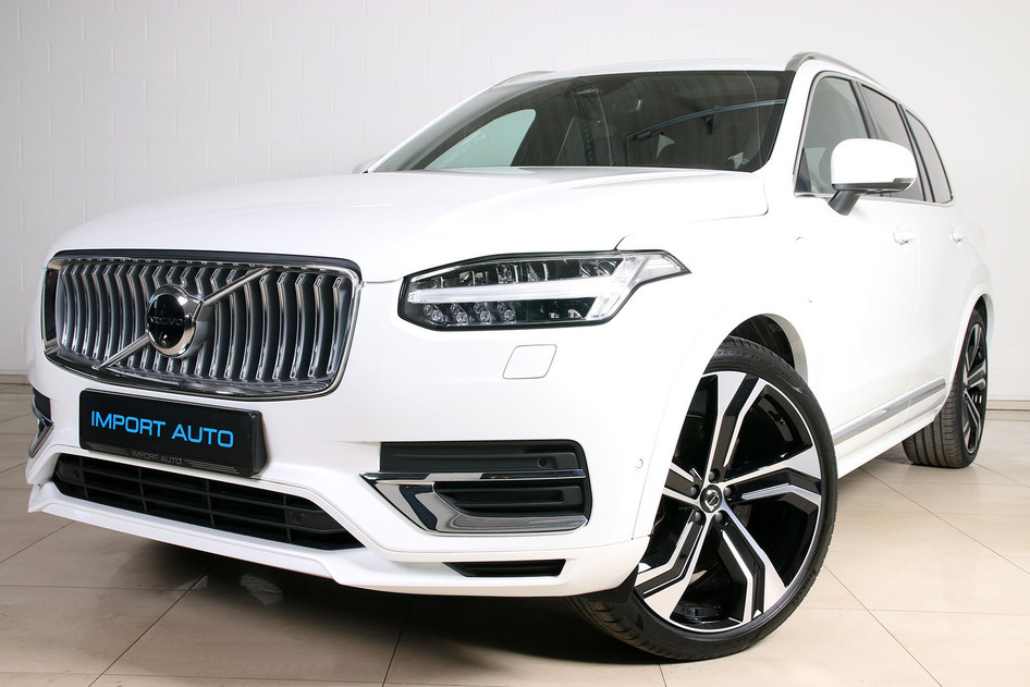 Volvo XC90, 2024, 2.0, 228 kW, plug-in hybrid (petrol/electric), automatic, four-wheel drive