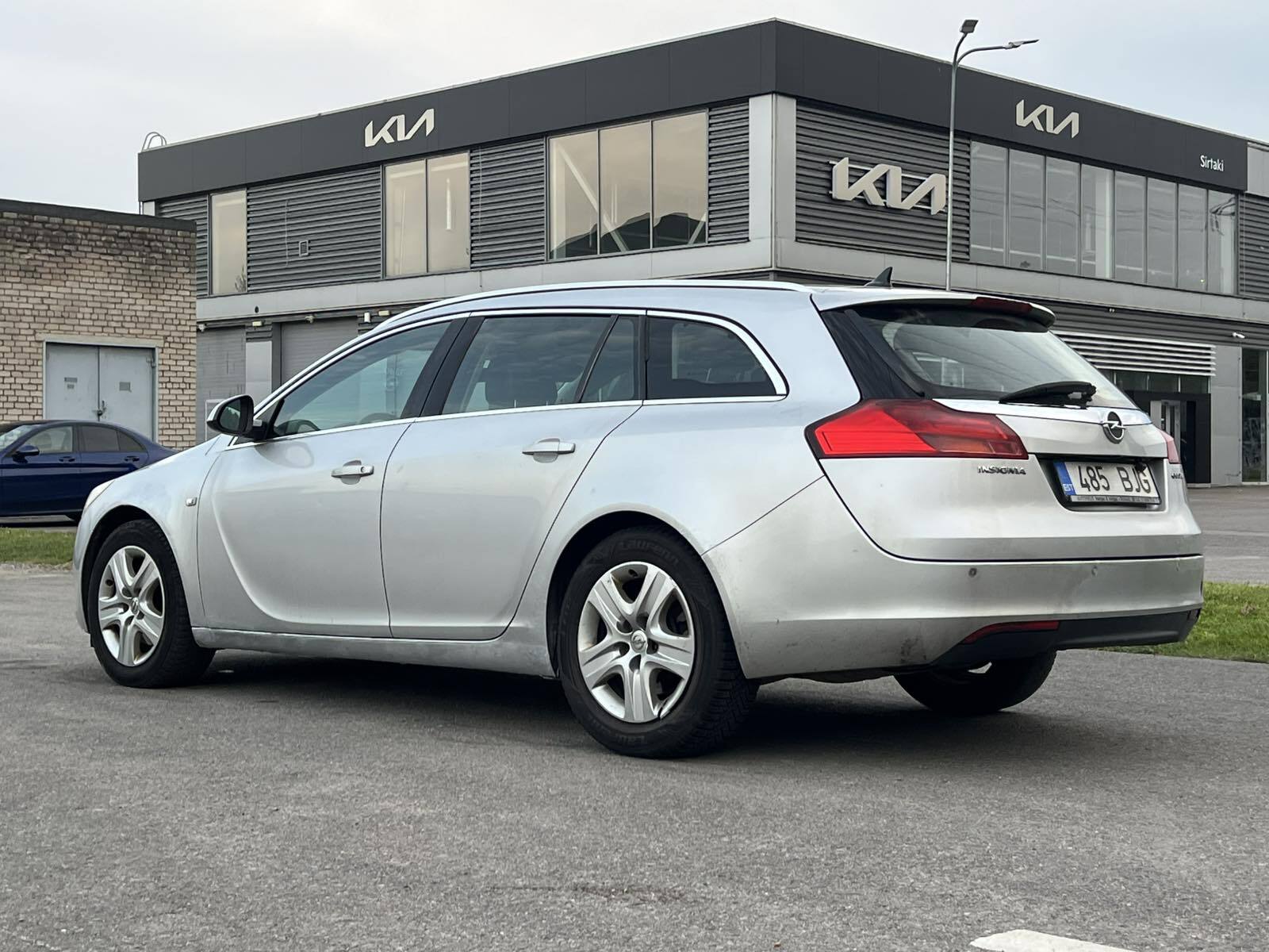 Opel Insignia 2010, kuva 6/10