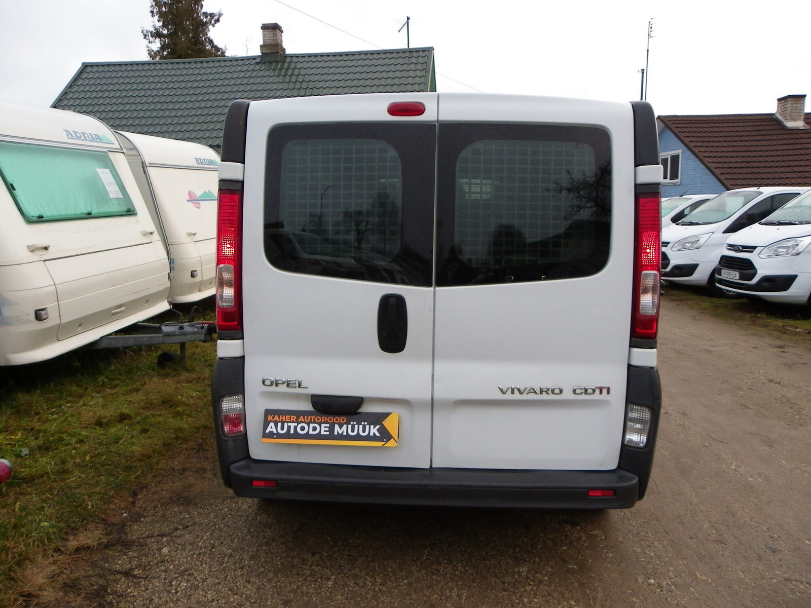 Opel Vivaro LONG 2011, photo 6/17