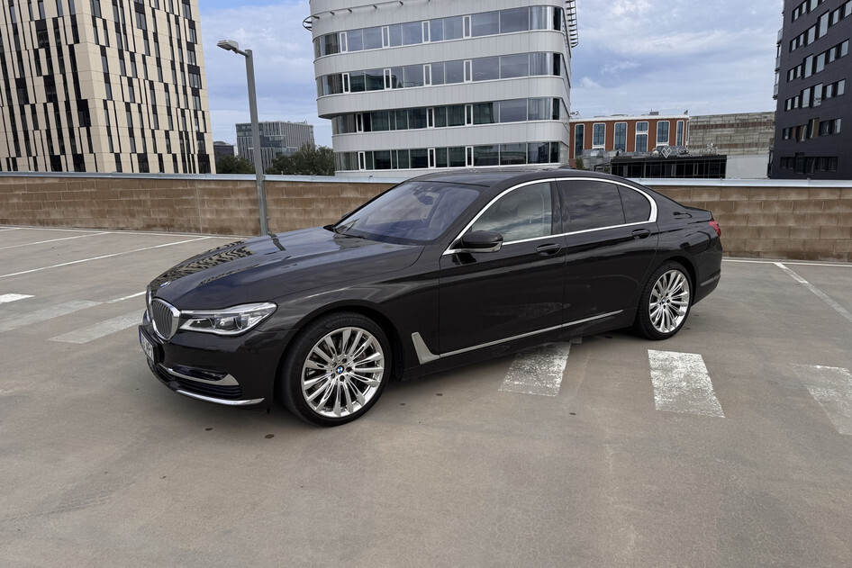 BMW 750, 2016, 4.4, 330 kW, bensiin, automaat, nelikvedu