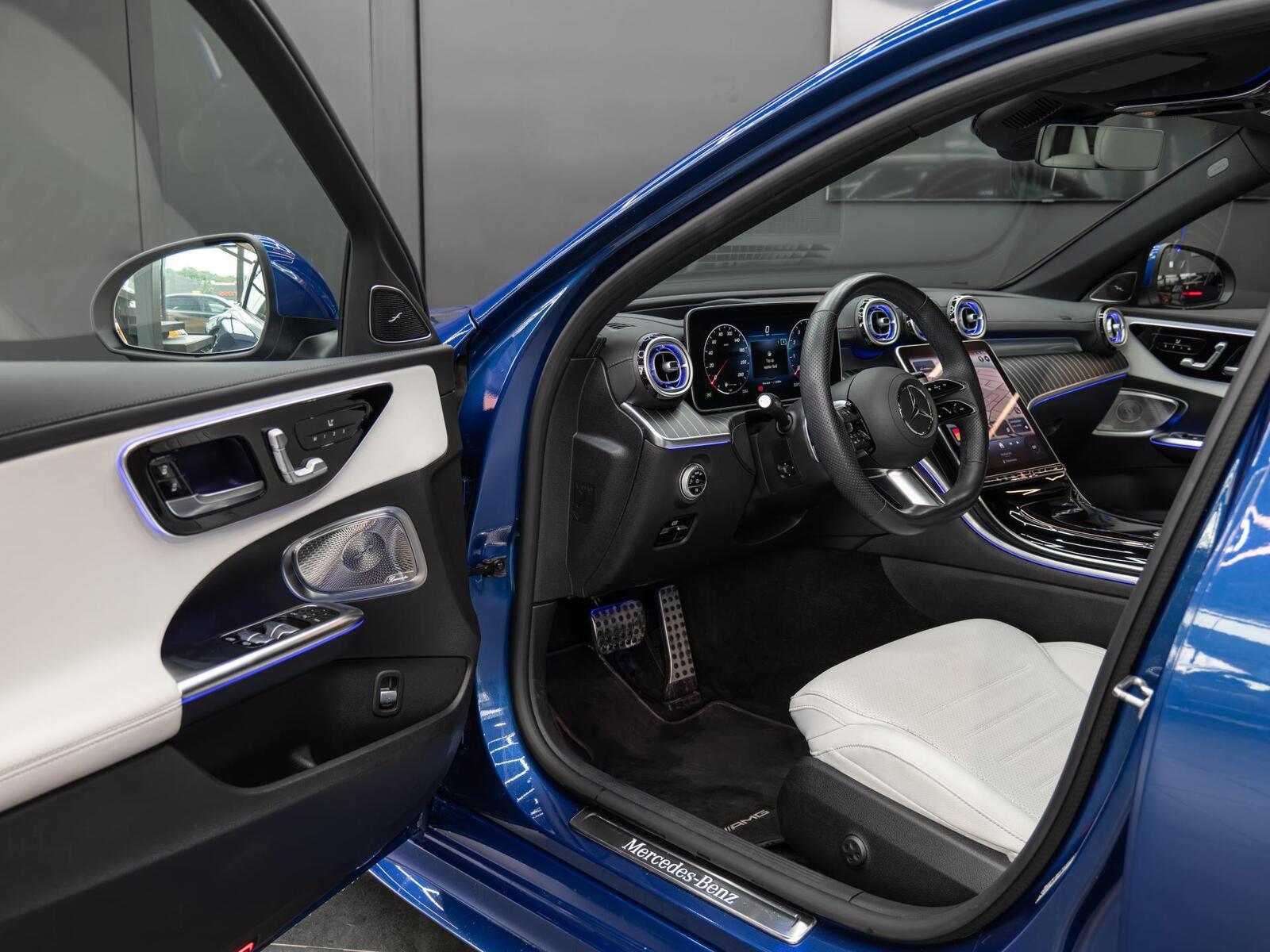 Mercedes-Benz C 300 2023, photo 5/15