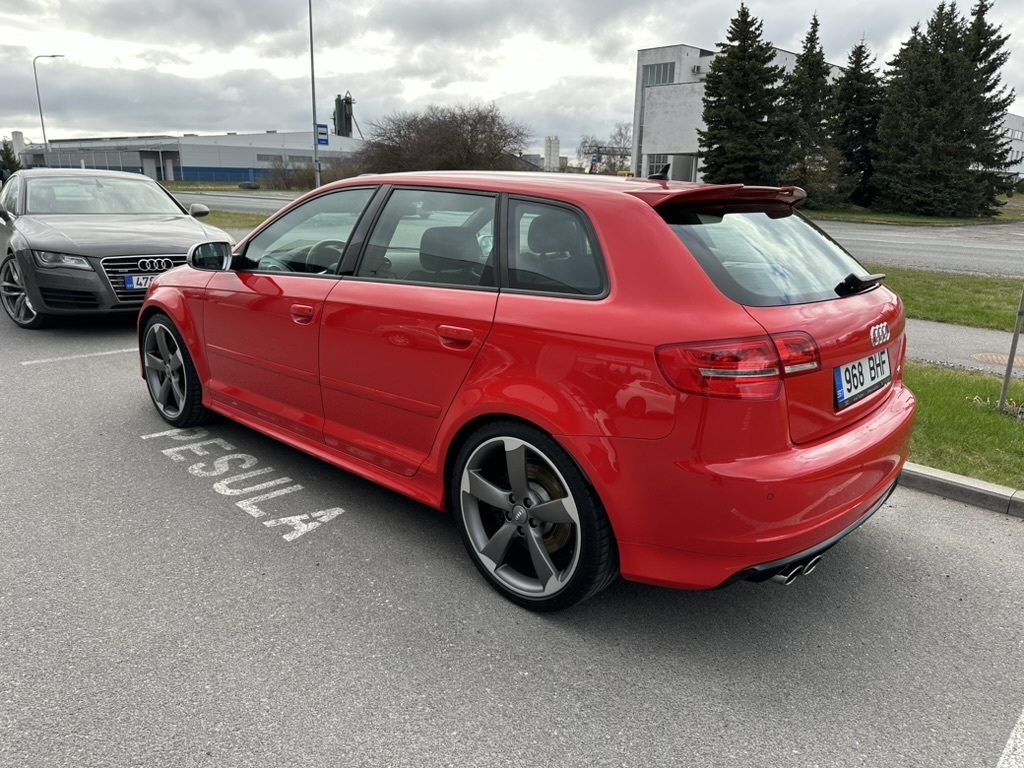 Audi RS3 2012, photo 4/10