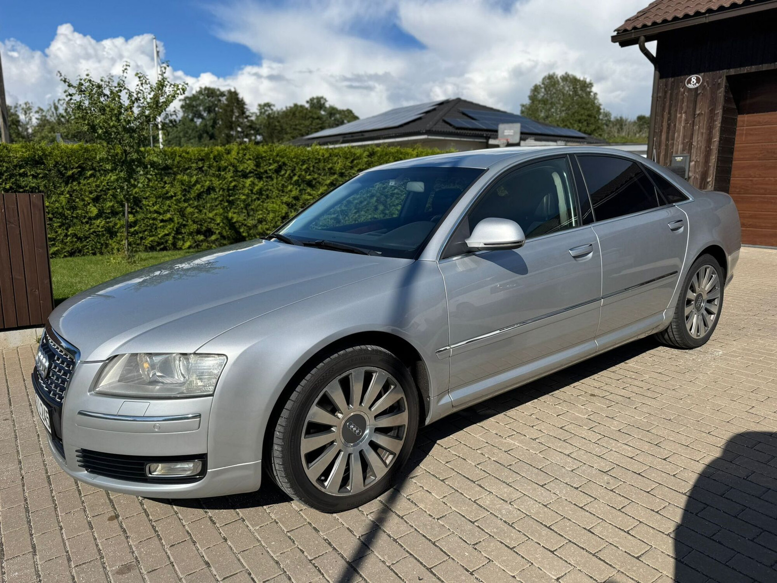 Audi A8 2008, photo 2/18