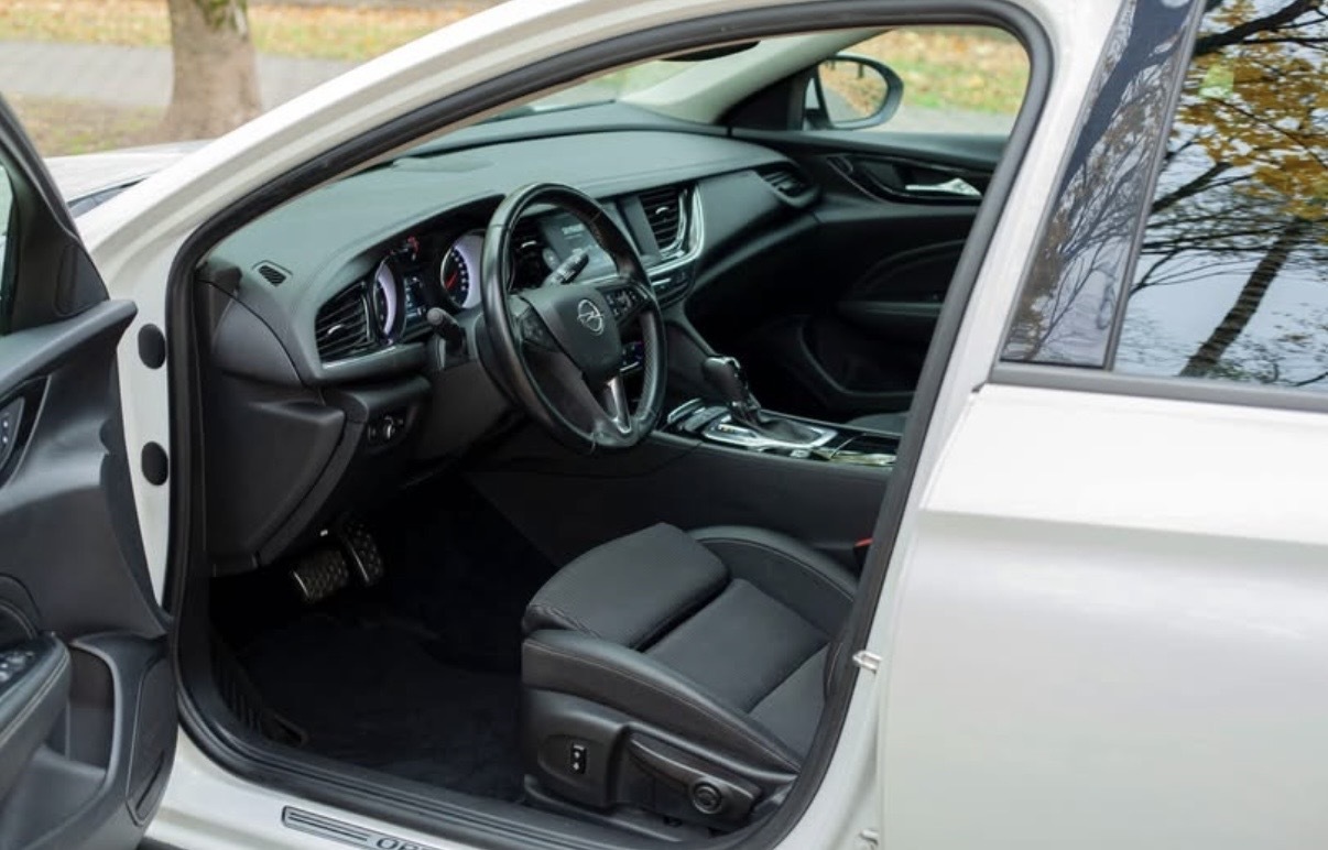 Opel Insignia 2018, photo 4/5